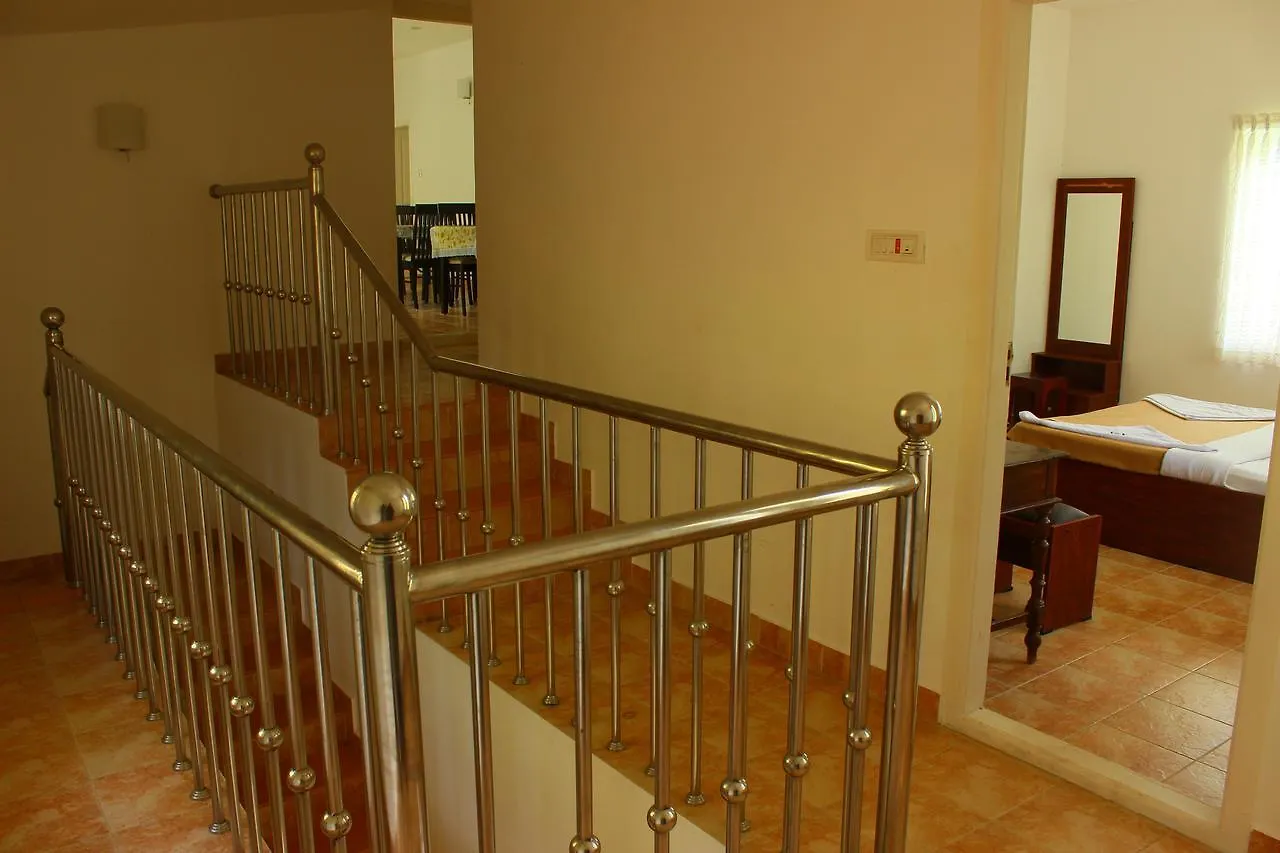 מונאר Biovalley Resort
